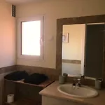 6 Personnes Algarve Front De Da Rocha ポルティマン